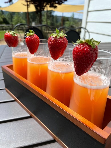 Strawberry Mimosas